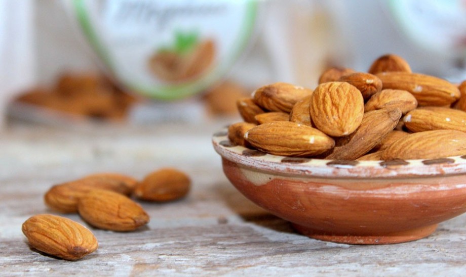 Olej migdałowy w codziennej pielęgnacji